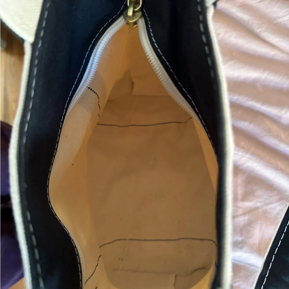 L.L. Bean Black and Cream Tote Bag - Picture 4 of 6